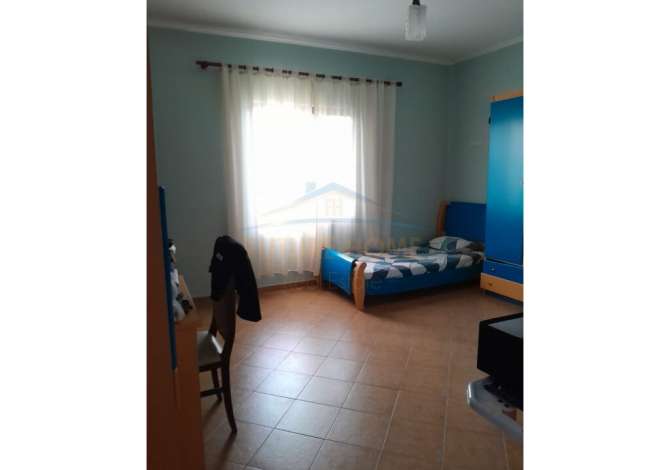 Appartamento in vendita a Tirana 2+1, Arredato