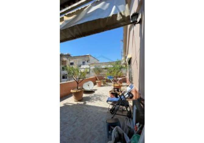 Villa di lusso in vendita a Tirana 6+1, Arredato