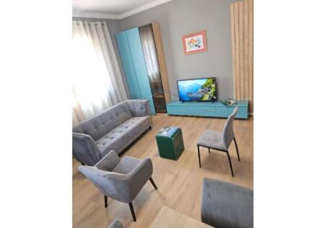 Shtepi me qera Apartament ne Tirane, 1+1, Mobilimi E mobiluar, Pagesa 650  Euro.