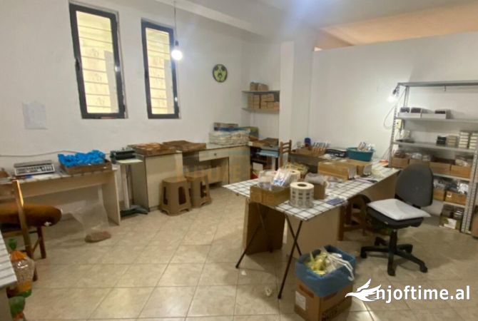 Shitje, Njesi, Rruga Xhanfize Keko AREA45865   