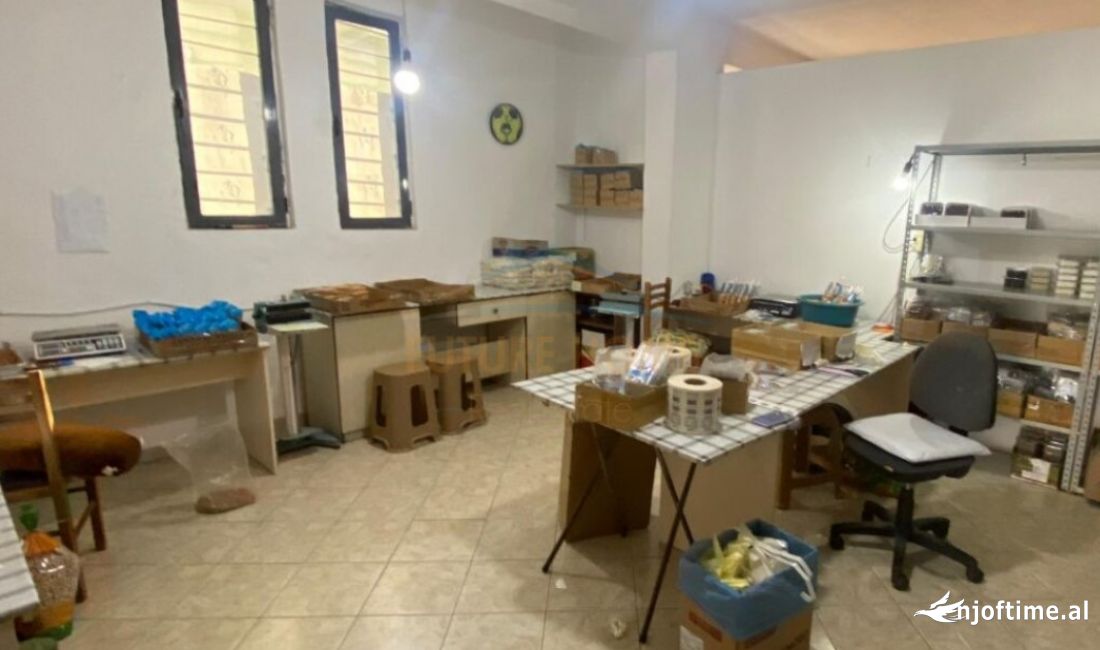 Shitje, Njesi, Rruga Xhanfize Keko AREA45865   