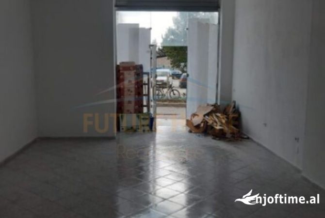 Shitje, Ambient Biznesi (Njesi), Rruga e Qelqit, Kombinat, Tirane AREA47290   