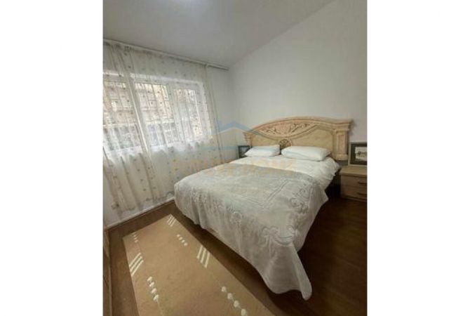 Appartamento in vendita a Tirana 3+1, Arredato