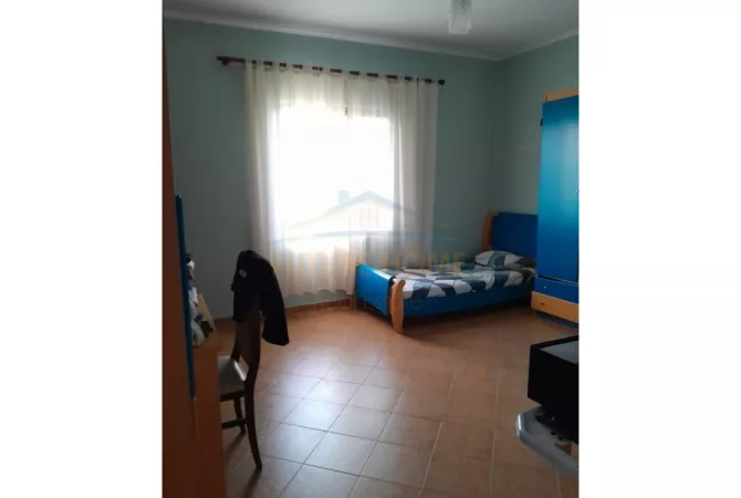Casa privata/Indipendente in vendita a Tirana 2+1, Arredato