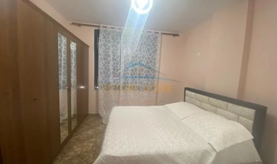 Appartamento in vendita a Durazzo 2+1, Arredato