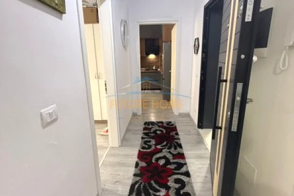 Appartamento in vendita a Tirana 2+1, Arredato