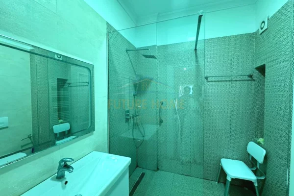 Shtepi me qera Apartament ne Tirane, 2+1, Mobilimi E mobiluar, Pagesa 850  Euro.