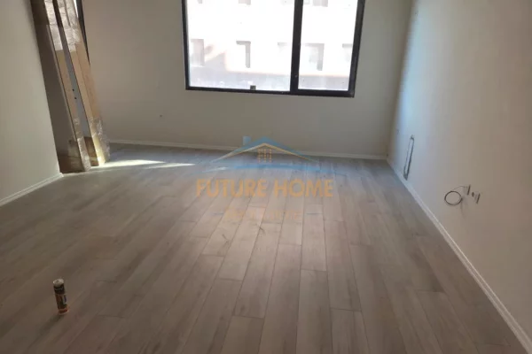 Apartment for sale in Tirana 2+1, Emty