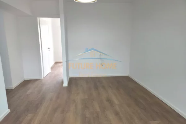 Shitet, Apartament 1+1, Tregu i ri elektrik, Tiranë.