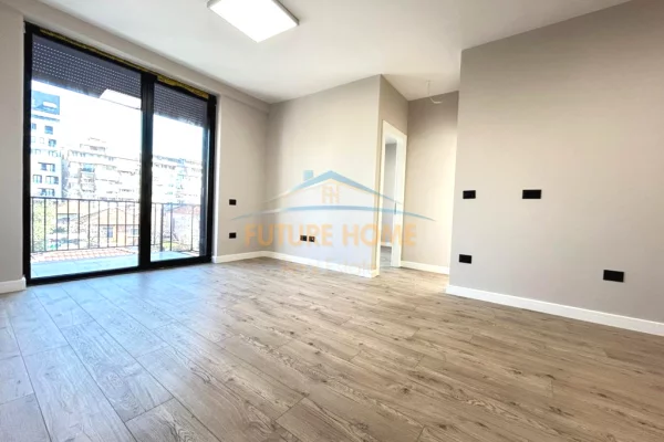 Shtepi me qera Apartament ne Tirane, 2+1, Mobilimi Bosh, pa mobiluar, Pagesa 650  Euro.