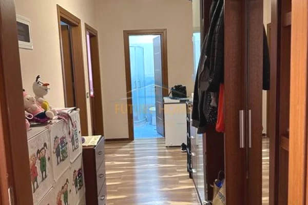 Shtepi me qera Apartament ne Tirane, 2+1, Mobilimi E mobiluar, Pagesa 600  Euro.