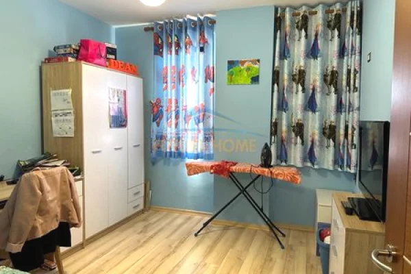 Shtepi me qera Apartament ne Tirane, 2+1, Mobilimi E mobiluar, Pagesa 600  Euro.