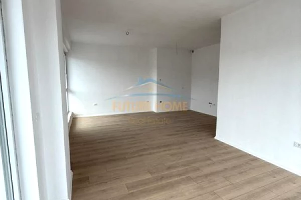 Apartment for sale in Tirana 3+1, Emty