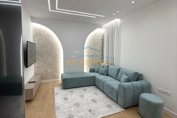 Shtepi ne shitje Apartament ne Tirane, 1+1, Mobilimi E mobiluar, Pagesa 1,110,000  Leke.