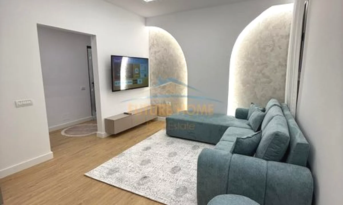 Shtepi ne shitje Apartament ne Tirane, 1+1, Mobilimi E mobiluar, Pagesa 1,110,000  Leke.