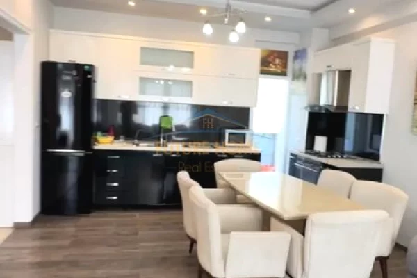 Shtepi ne shitje 2+1 ne Tirane - 258,000 Euro