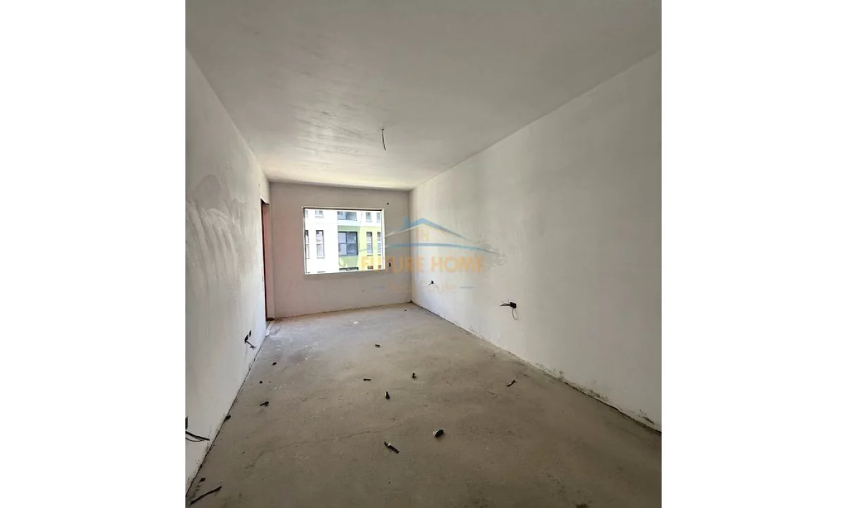 Shtepi ne shitje Apartament ne Tirane, 2+1, Mobilimi Bosh, pa mobiluar, Pagesa 102,000  Euro.