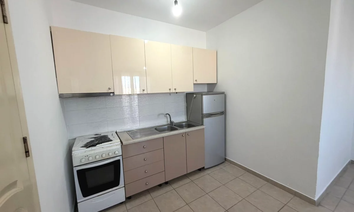 Apartment for sale in Tirana 1+1, Furnished