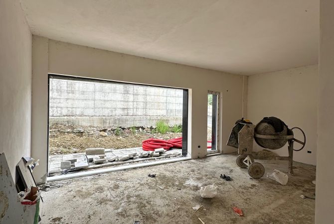 Vilë në Shitje tek “Lake Side Residence”, pranë Liqenit të Farkës