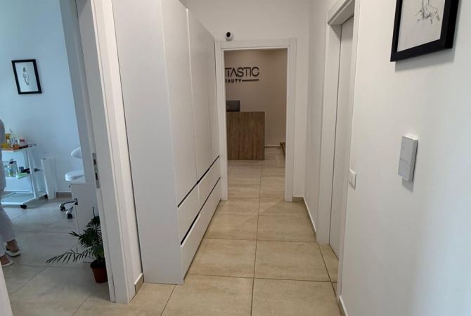  Ambient Zyre me Qira – Square 21