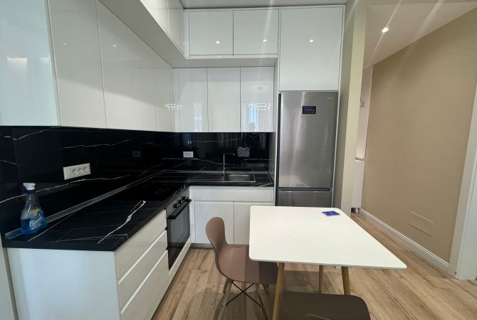Shtepi me qera Apartament ne Tirane, 2+1, Mobilimi E mobiluar, Pagesa 750  Euro.