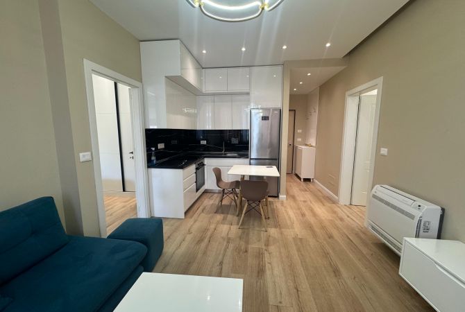 Shtepi me qera Apartament ne Tirane, 2+1, Mobilimi E mobiluar, Pagesa 750  Euro.