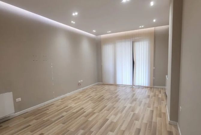 Shtepi ne shitje Apartament ne Tirane, 2+1, Mobilimi Bosh, pa mobiluar, Pagesa 286,000  Euro.