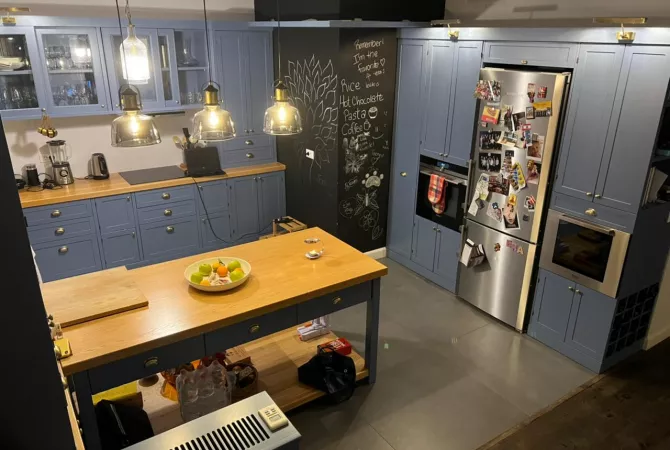 Villa di lusso in affitto a Tirana 3+1, Arredato