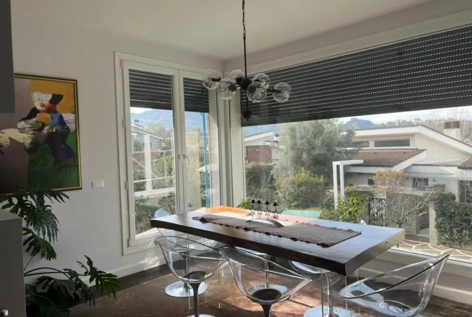 Villa di lusso in affitto a Tirana 3+1, Arredato