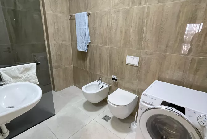 Appartamento in affitto a Tirana 2+1, Arredato