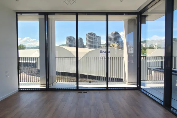🏢 Ambient biznesi me qira – Lake View