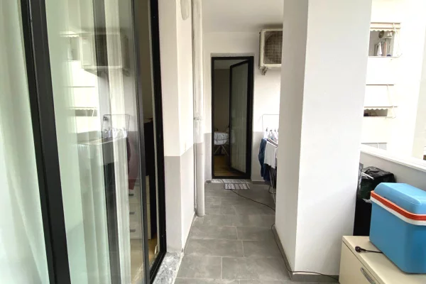 Shtepi ne shitje Apartament ne Tirane, 2+1, Mobilimi E mobiluar, Pagesa 140,920  Euro.
