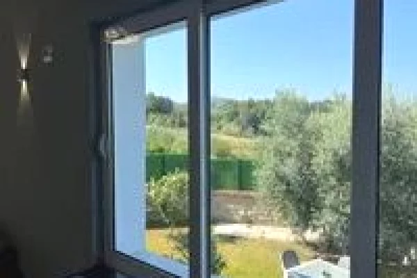 Appartamento in affitto a Tirana 4+1, Arredato