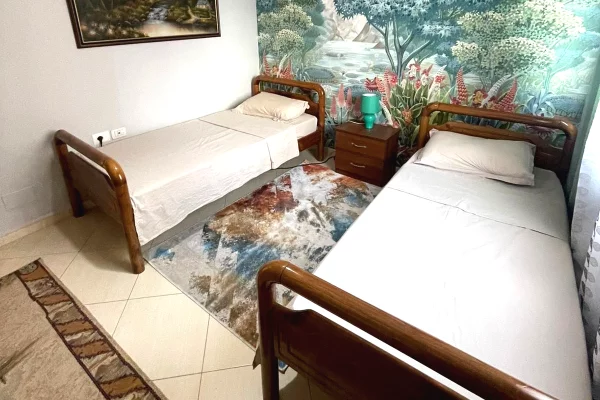 Appartamento in affitto a Tirana 2+1, Arredato