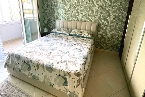 Appartamento in affitto a Tirana 2+1, Arredato