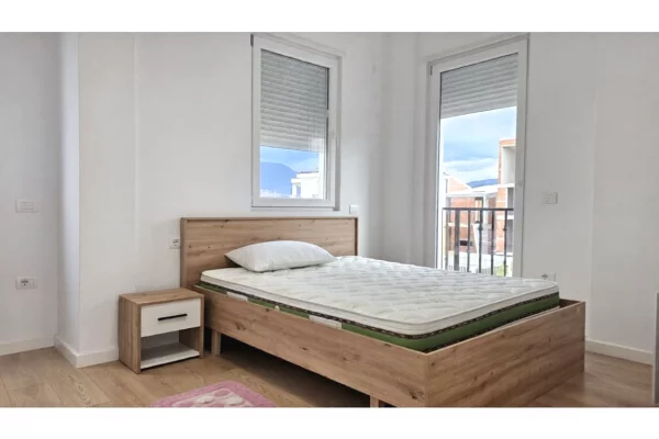 Villa di lusso in affitto a Tirana 4+1, Arredato