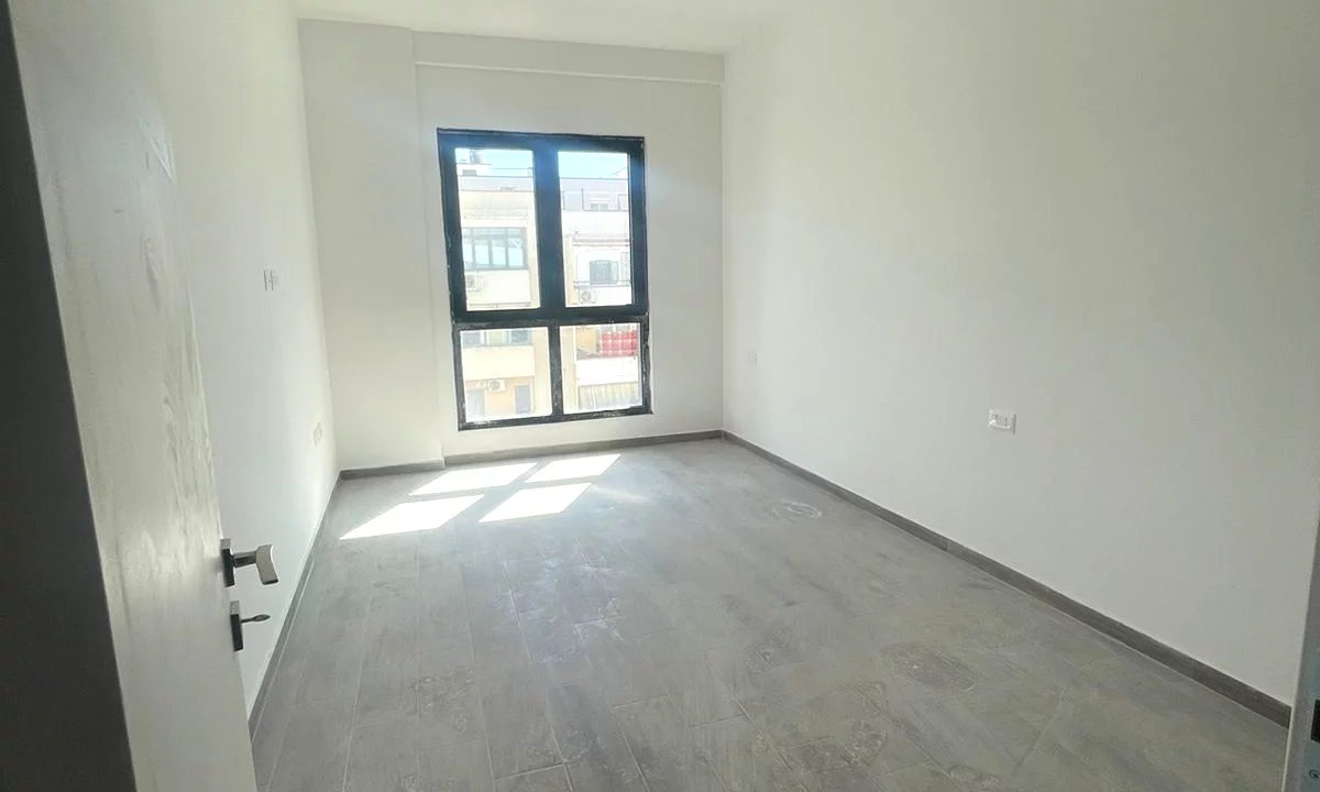 ✨ Jepet Zyre me qira 2+1 te Kompleksi Square 21 ✨