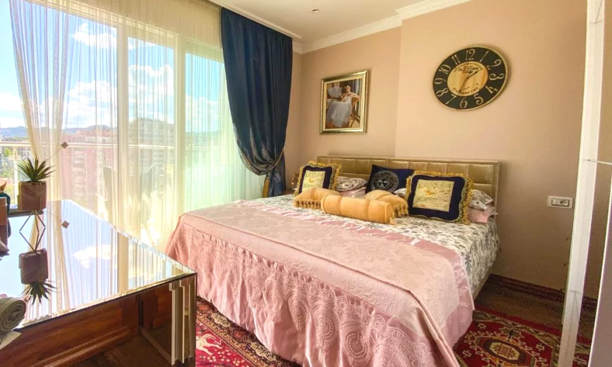 Shtepi me qera Apartament ne Tirane, 2+1, Mobilimi E mobiluar, Pagesa 2,000  Euro.