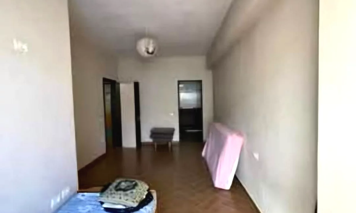 Shtepi me qera Apartament ne Tirane, 2+1, Mobilimi E mobiluar, Pagesa 430  Euro.