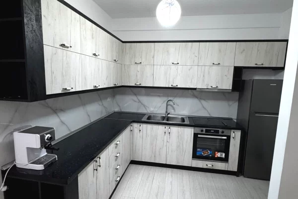 🏡 JEPET ME QIRA – APARTAMENT 2+1+2 + PARKIM