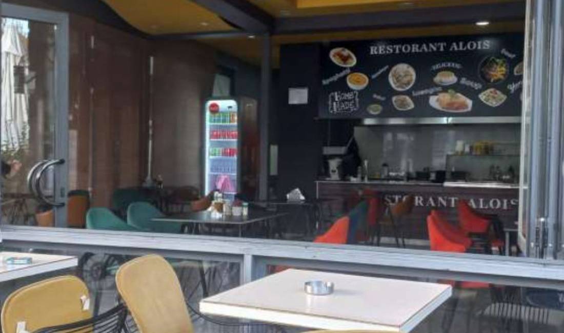 Ambjent biznesi me qera me aktivitet Fastfood/Restorant ne Qytet Studenti 