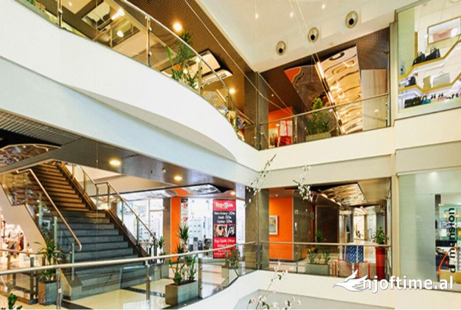 ZYRE ME QIRA ‼️Hapesire moderne per biznesin tuaj