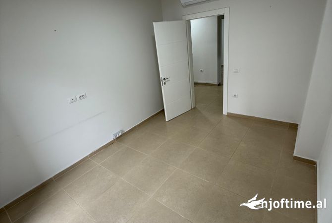 💥AMBIENT BIZNESI ME QERA TEK RRUGA E KOSOVAREVE