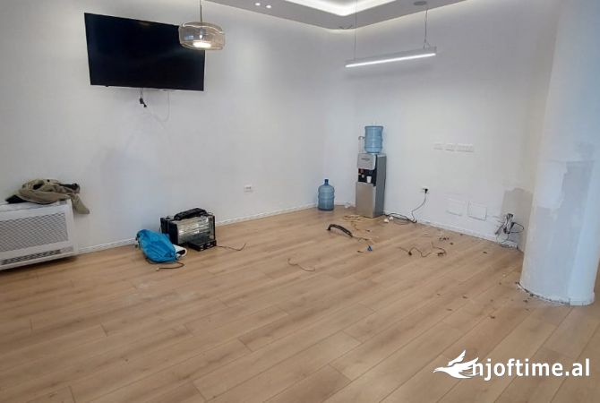 💥 VILE ME QERA TE KOMUNA E PARISIT