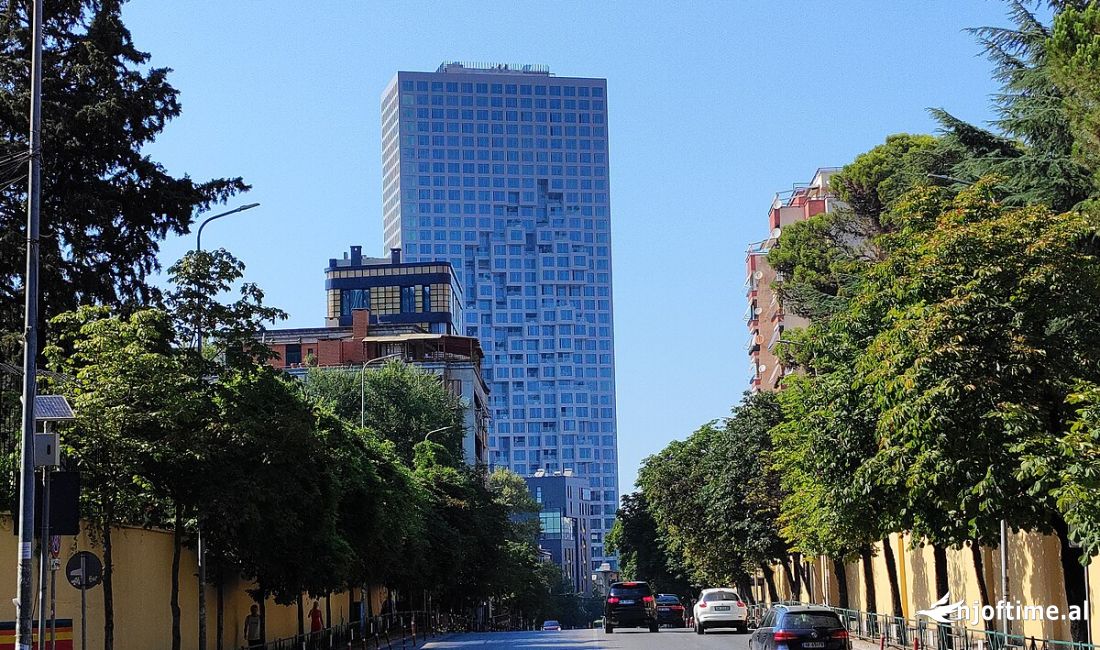 Zyre - Me Qera - Rruga e Elbasanit - Tirane