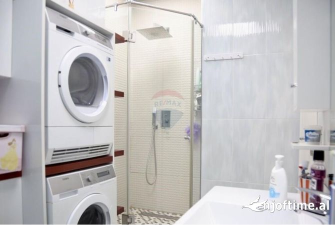 Shtepi me qera Apartament ne Tirane, 2+1, Mobilimi E mobiluar, Pagesa 1,500  Euro.