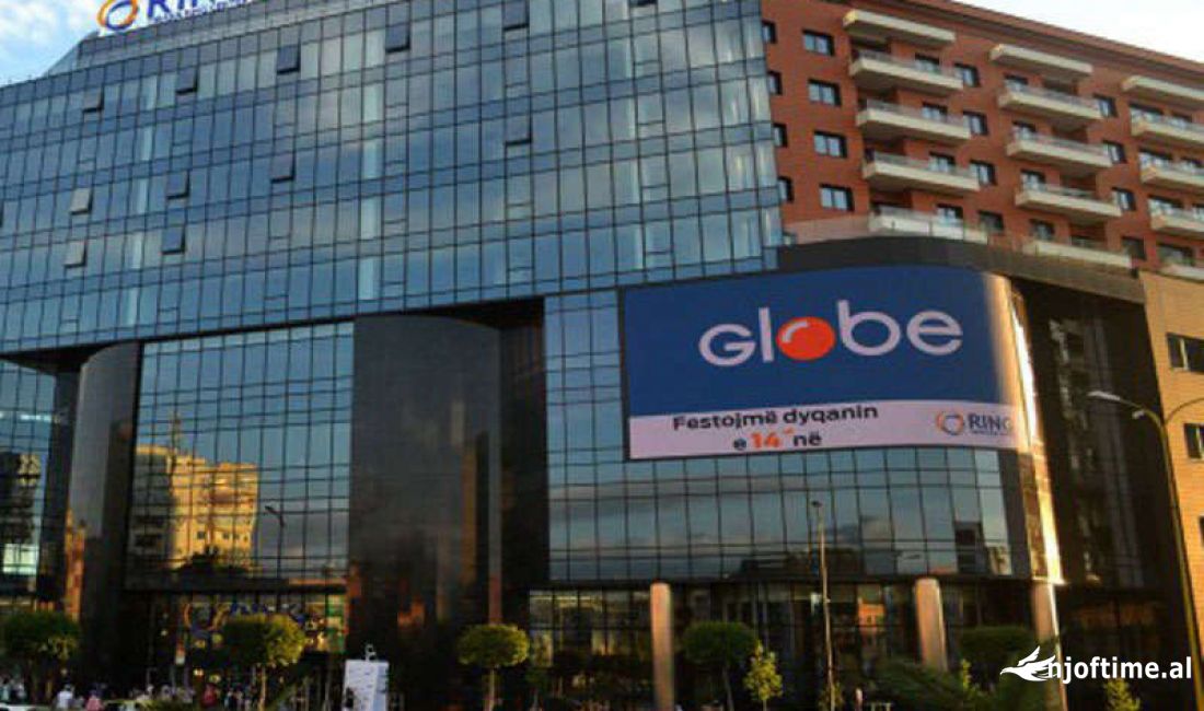 Zyre - Me Qera - Zogu i Zi - Tirane