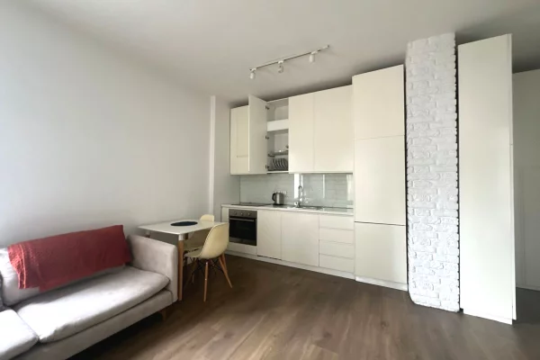 Shtepi me qera Apartament ne Tirane, 1+1, Mobilimi E mobiluar, Pagesa 650  Euro.