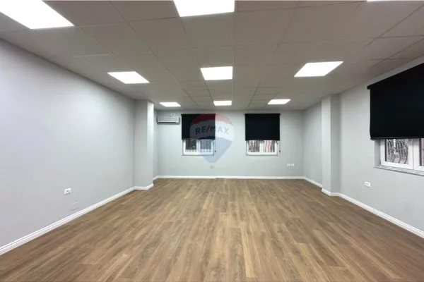 Zyre me qera ne Qender