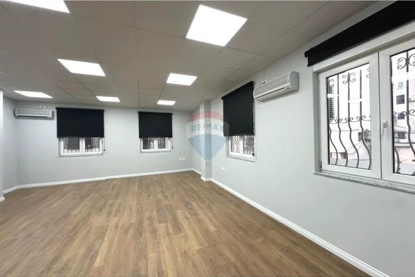 Zyre me qera ne Qender